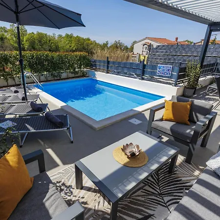 Mira By Interhome Semesterbostad Nova Vas (Porec)