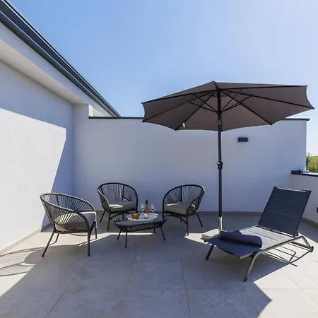 Mira By Interhome * Nova Vas (Porec)