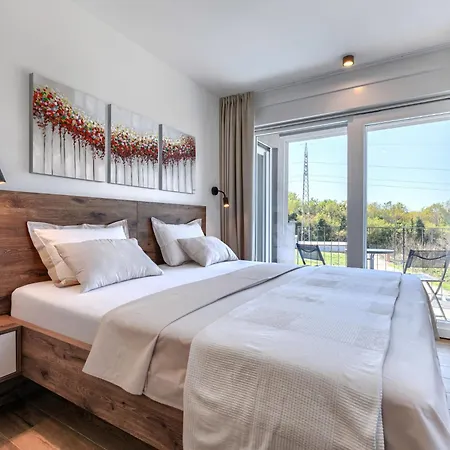 Holiday home Mira By Interhome *