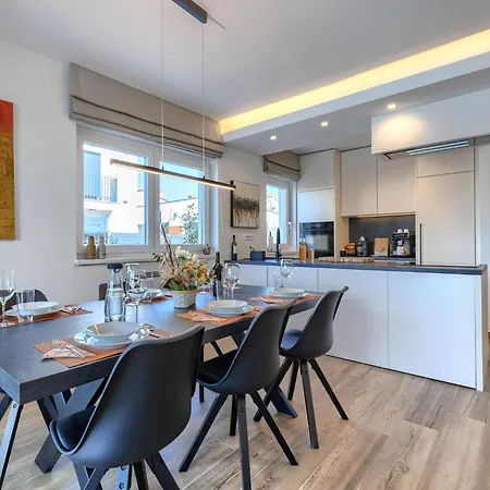 Mira By Interhome *