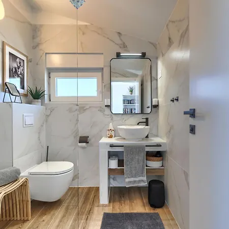 Mira By Interhome Nova Vas (Porec)
